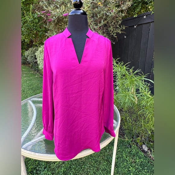 Chicos Norah Notch Neck Top - size 0 - Picture 1 of 4